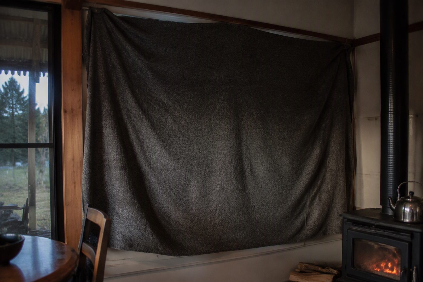 Generated illustration for thermal-curtain-insulation